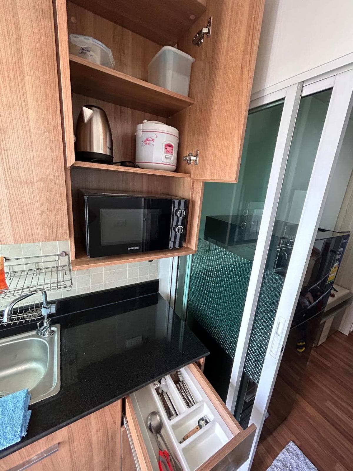 Charming 5min Walk To Mrt Near Dmk,chatuchak Apartment