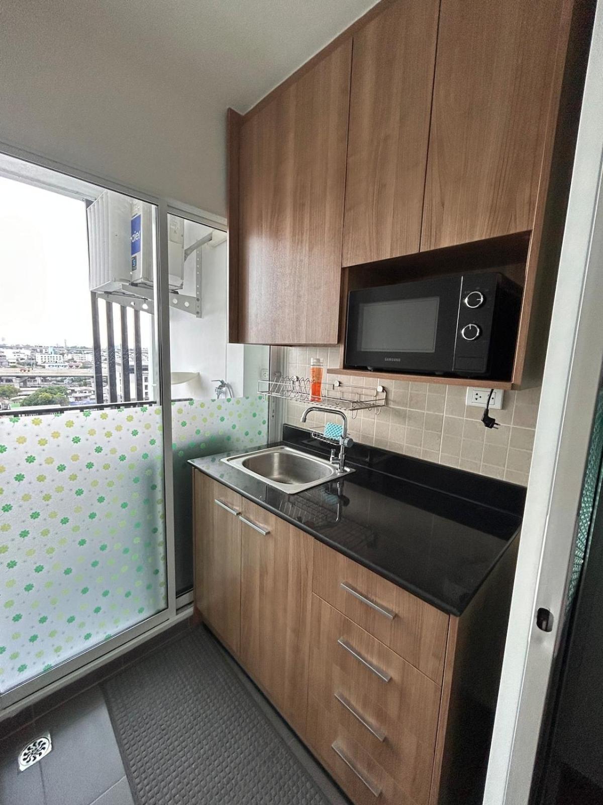 Charming 5min Walk To Mrt Near Dmk,chatuchak Apartment